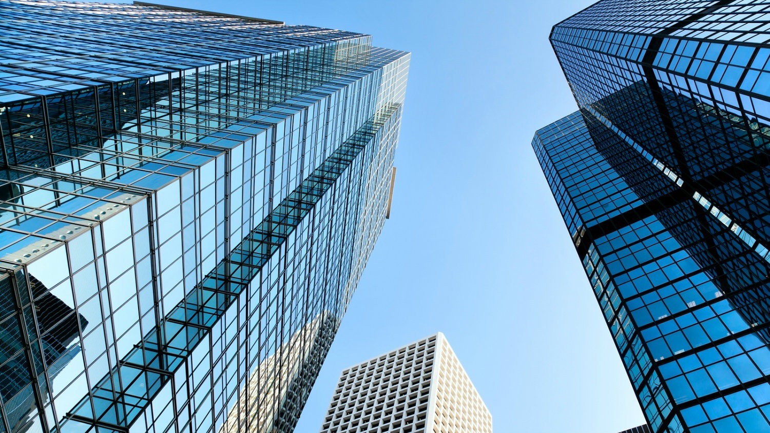 Почему владельцы коммерческой недвижимости теряют деньги: 7 ключевых причин